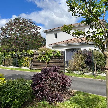 Appartement Alouette France Pessac Exterior photo