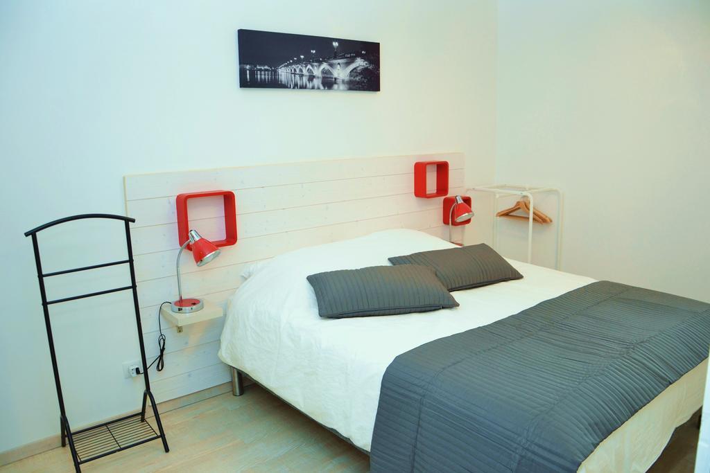 Appartement Alouette France Pessac Exterior photo